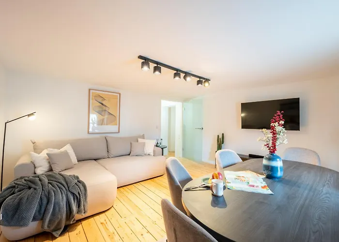 Geraeumiges Apartment In Zentraler Lage Potsdams