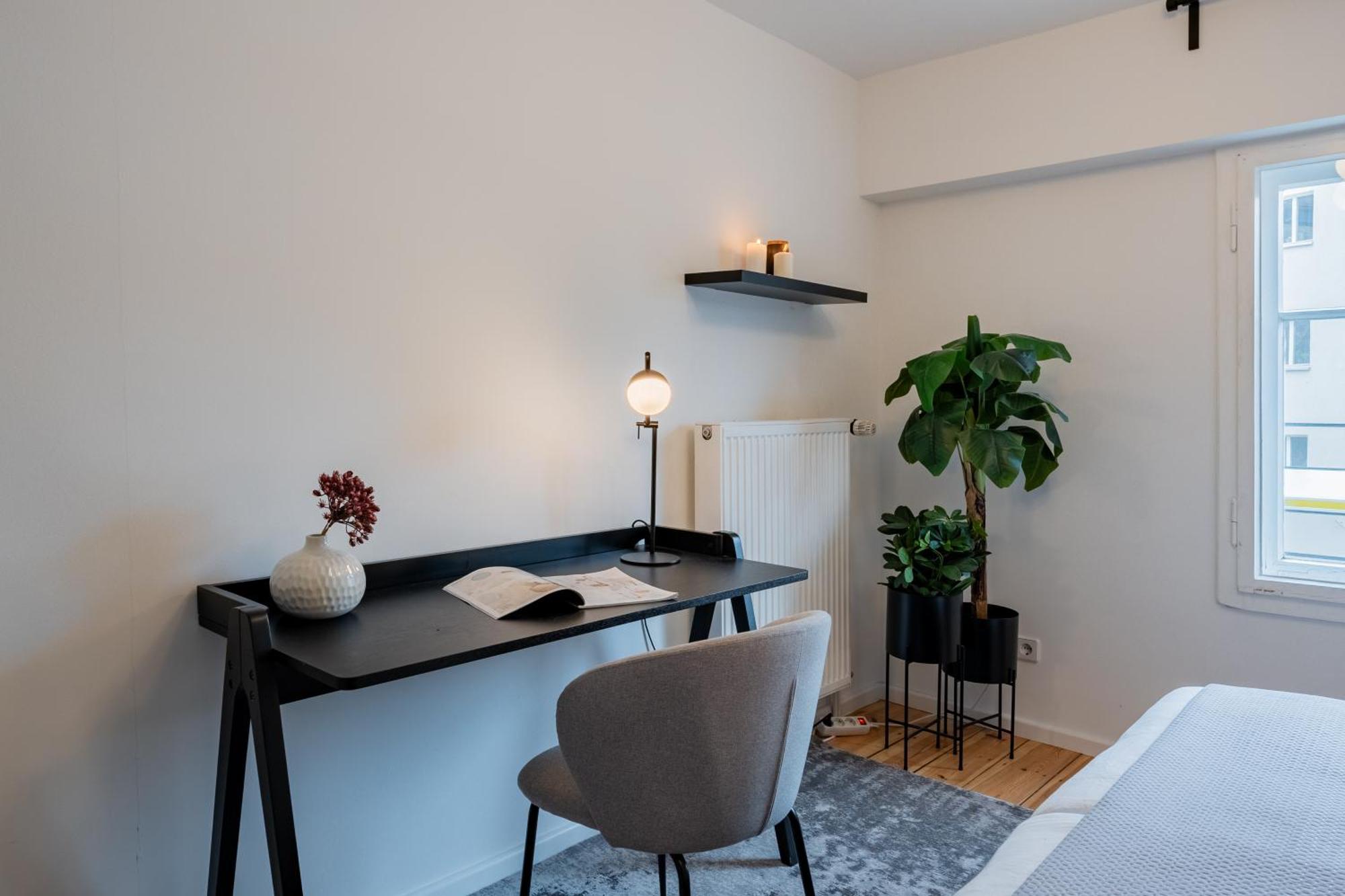 Geraeumiges In Zentraler Lage Potsdams Apartment